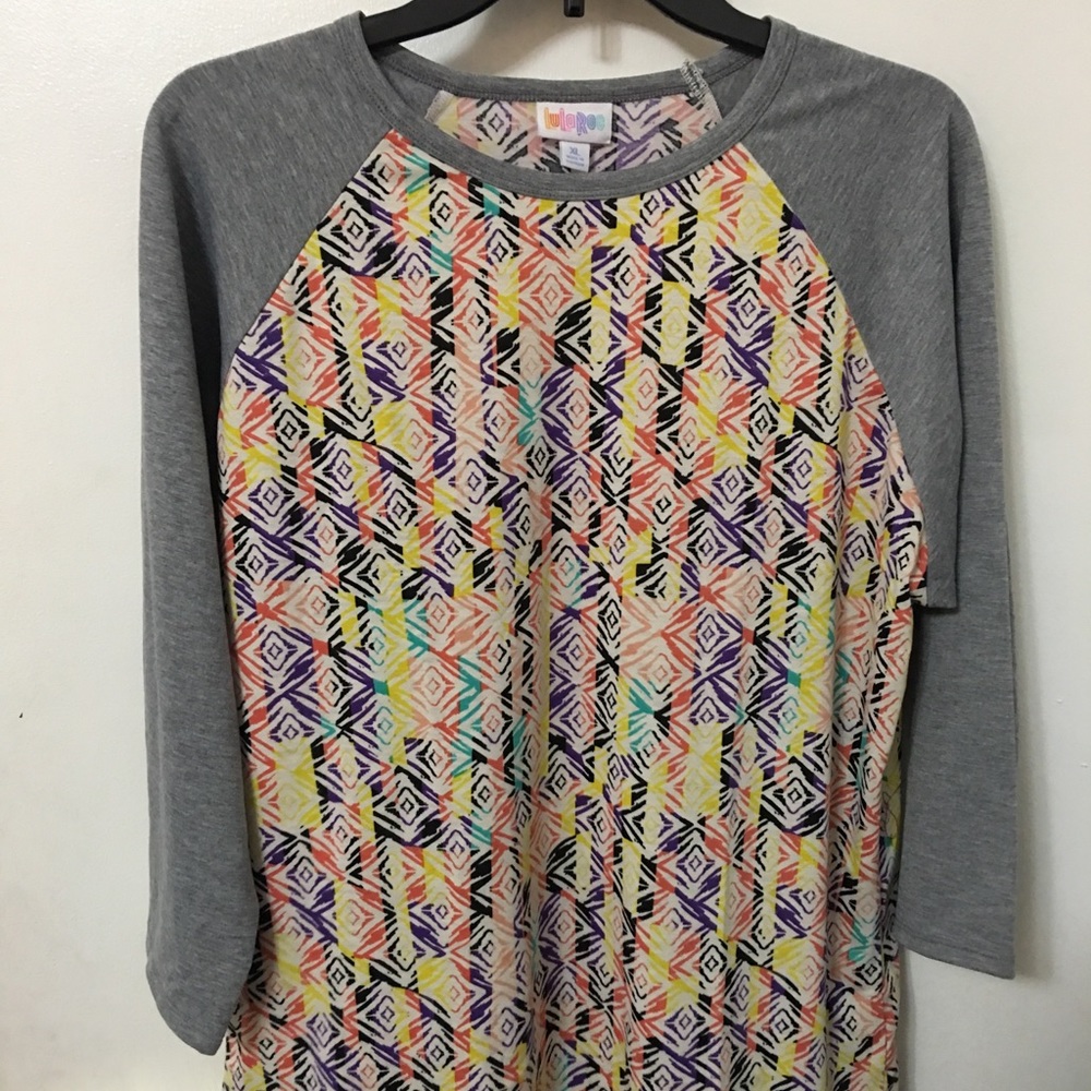 New! Lularoe Randy with cute design ♥️